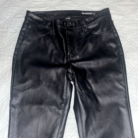BLANKNYC FAUX LEATHER PANTS (size 27) - Picture 4 of 6